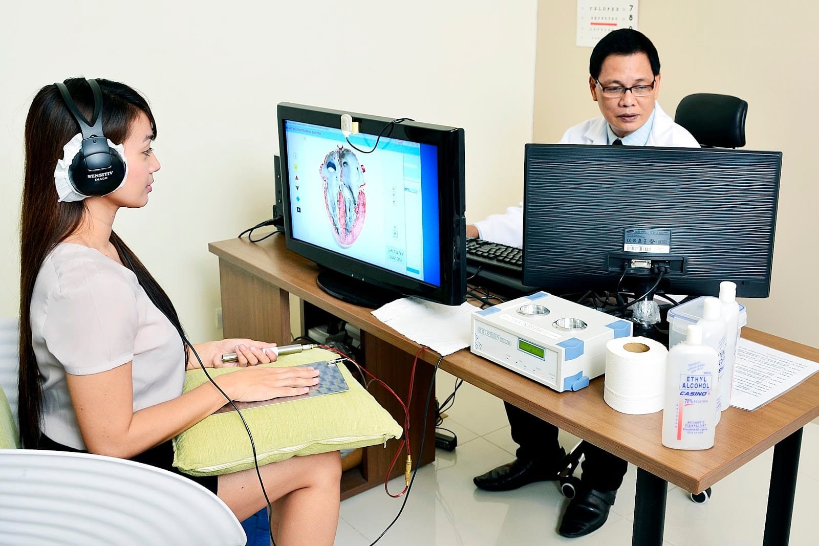 Metatron Hunter 4025 NLS diagnostic system